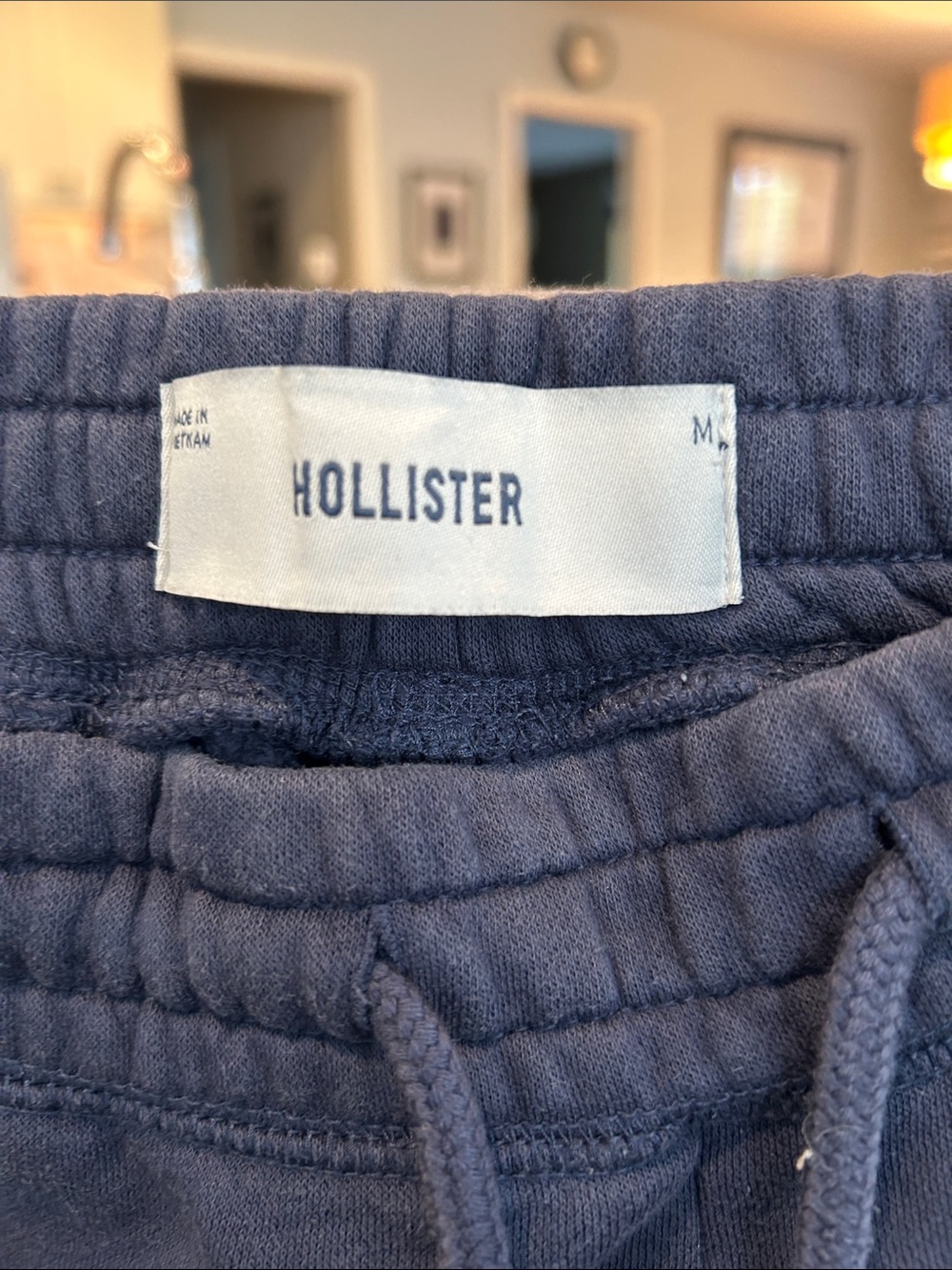 Hollister Men's Navy Blue Drawstring Fleece Joggers - Picture 2 of 2
